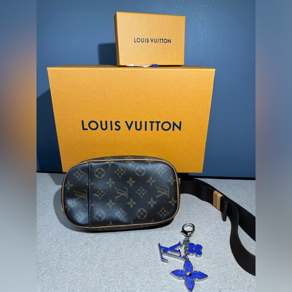 Vintage Louis Vuitton Pochette Gange Crossbody